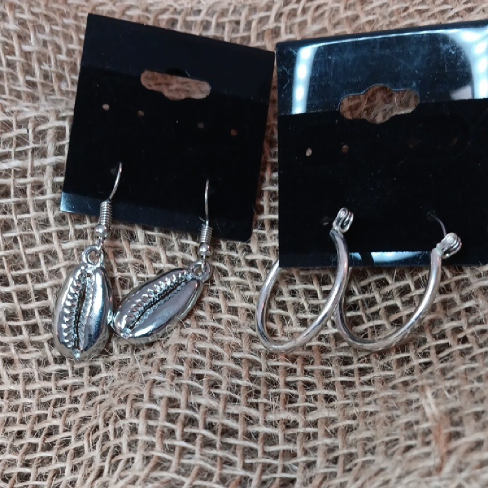 Silver Shell and Hoop Earrings Set - Picture 3 of 7